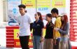 Ước mơ dạy chữ cho mẹ khiếm thính của bé gái 12 tuổi khiến Phạm Lý Đức lặng người Ước mơ dạy chữ cho mẹ khiếm thính của bé gái 12 tuổi khiến Phạm Lý Đức lặng người