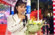 Ca sĩ Trang Nhung trở về mái trường xưa, tìm lại những năm tháng thanh xuân